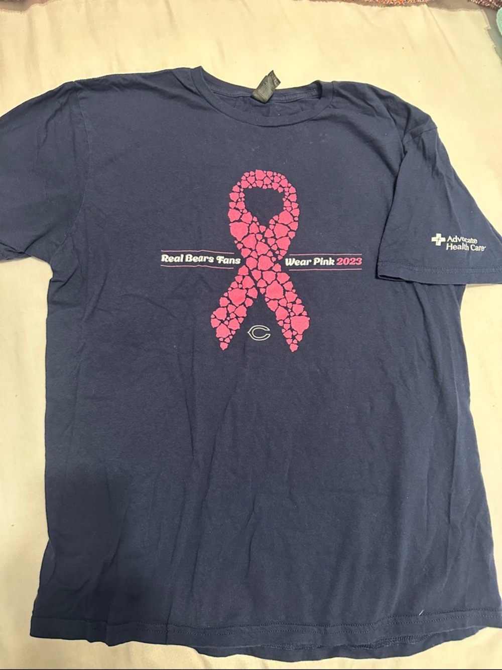 Chicago Bears Navy 'Real Bears Fans Wear Pink 2023' Ribbon Tee